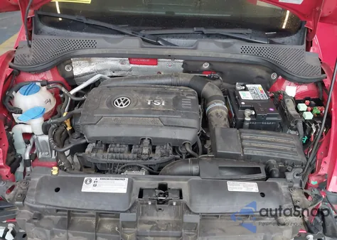 2017 Volkswagen Beetle #Pinkbeetle/1.8T Classic/1.8T S/1.8T Se/1.8T Sel z USA, uszkodzony, nr VIN 3VW517AT4HM824092